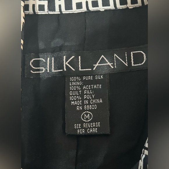 Silkland Pure Silk Jacket Geometric Black White Quilted Women’s M Artsy - Picture 11 of 11